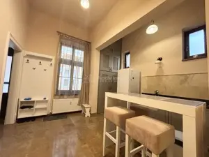 Apartament ultracentral complet renovat – 100 m de Piata Unirii, Oradea - imagine 10