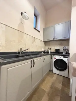 Apartament ultracentral complet renovat – 100 m de Piata Unirii, Oradea - imagine 9