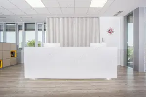 Acces la birouri în Regus Sun Business Centre