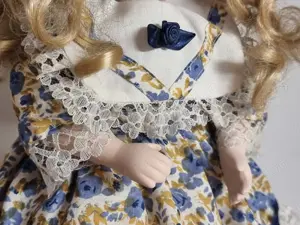 Papusa de portelan, de colectie, 40 cm + suport - imagine 4