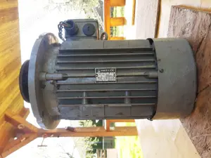 Motor electric trifazat  - imagine 2