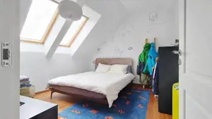 Central - Strada Lunga - imagine 9