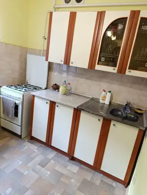 Inchiriez apartament cu 2 camere in zona Bulgaria - imagine 2