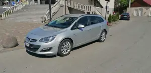 Vând Opel astra j 1.7 cdti 131 cp 2013  - imagine 5 Vând Opel astra j 1.7 cdti 131 cp 2013  - imagine 5