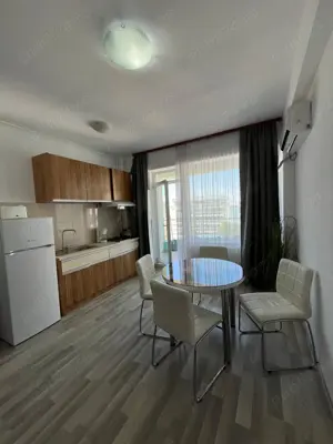2 camere Summerland Mamaia regim hotelier - imagine 5