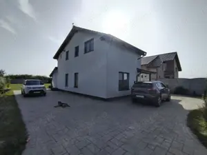 Vilă individuală P+M într-o zonă liniștită