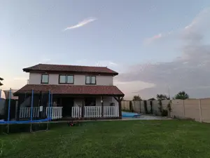 Vilă individuală P+M într-o zonă liniștită - imagine 2