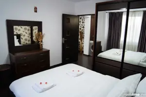 Regim hotelier in centru, cazare , apartament 2 camere la parter, vis a vi de Mc Donalds - imagine 3 Regim hotelier in centru, cazare , apartament 2 camere la parter, vis a vi de Mc Donalds - imagine 3