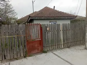 Orasul Calarasi - Vand casa + 1000 mp intravilan - imagine 2