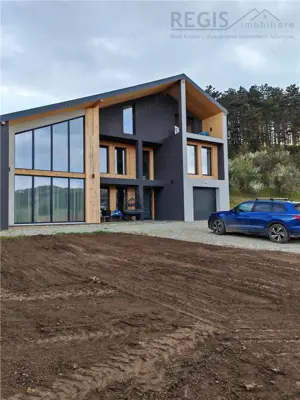 Casa ultra moderna Sanpetru Livada sub Lempes