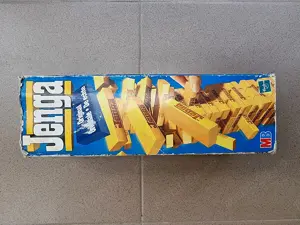 Joc Jenga Clasic Original Hasbro 54 blocuri de lemn - imagine 3