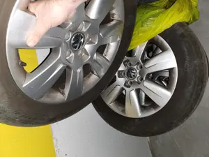 Vand genți aliaj wv tiguan cu cauciucuri  Goodyear 235/5517R