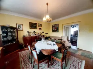 Apartament de 100mp si garaj în zonă centrală 