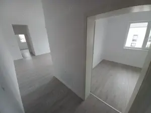 Comision 0%. Etaj 1. Girocului - pozitie excelenta - langa Profi. - imagine 3