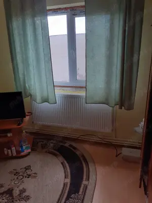 proprietar, vand ap 2 cam, cf1, decomandat, etaj4, 54mp, zona Progresu, proximitate scoala, Kaufland - imagine 2