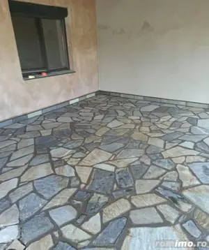 vand si montez piatra 