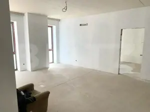 Apartament cu 3 camere, 87 mp, semifinisat, zonă ultracentrală