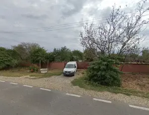 Vând gospodărie mare la țară, sat Lungoci, jud. Galați, la preț de garsoniera.