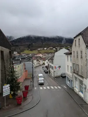 Ocazie, vast apartament  întrodus in circuitul turistic Airbnb , Lorena 