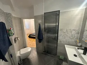 Piata Unirii 3 camere S+P+4+M renovat liber - imagine 12