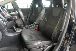 Volvo V40 1.6 D2 - imagine 11