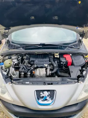 Vand Peugeot 308 1.6 diesel HDI - imagine 3 Vand Peugeot 308 1.6 diesel HDI - imagine 3