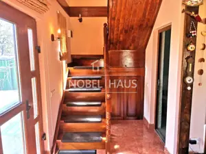 Casa de locuit, teren intravilan 5500 mp, livada, sat Carja, jud Vaslui - imagine 6