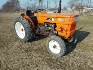Tractor viticol  445