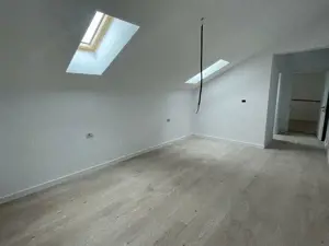 Apartament 3 camere - 120.000 euro - Zona Giroc - imagine 18