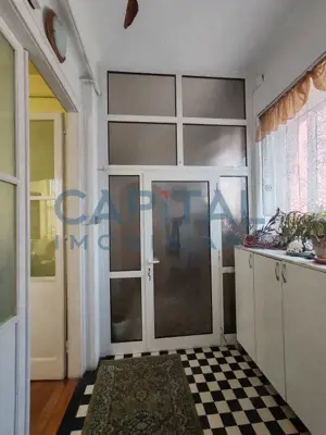 Vanzare apartament cu 3 camere Central. Comision 0! - imagine 9