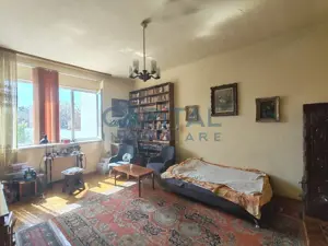 Vanzare apartament cu 3 camere Central. Comision 0! - imagine 2