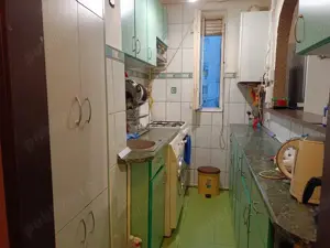 Vand in Ady, str.Rovinari apt. 3 camere,et.1 - imagine 4