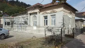 Ultracentral - Casa si teren str. Petru Rares nr. 27 C Piatra Neamt - imagine 4