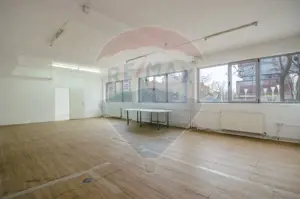 Spațiu de birouri de 80mp de închiriat în zona Semicentral