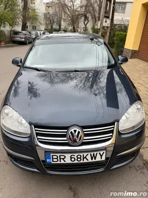 Propietar vand vw jetta