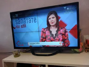 Televizor LG smart diagoanala 81