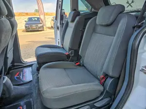 Ford GRAND C-MAX. USI CULISANTE .Livrare gratis toata tara.Buy-back . Test drive . - imagine 13