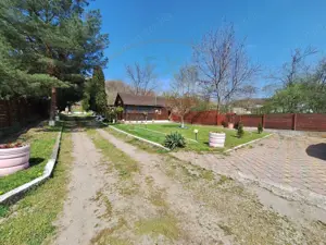 CASA DE VACANTA - UN MIC COLT DE RAI , STEFANESTI, ARGES - imagine 4