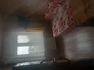 Închiriez garsoniera