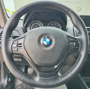 BMW SERIA 1 . NAVIGATIE MARE . Livrare gratis toata tara.Buy-back . Test drive . - imagine 7