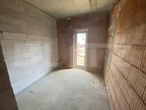 Apartament cu 3 camere, 40 mp, decomandat, zona Porolissum  - imagine 6