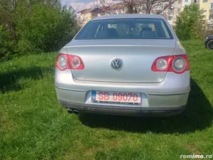 vw passat b6, RAR efectuat,nr rosii valabile,20 tdi - imagine 4