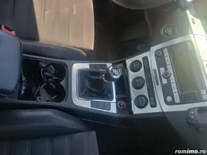 vw passat b6, RAR efectuat,nr rosii valabile,20 tdi - imagine 3