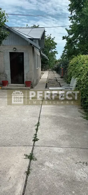 Casa la 10 km de Ploiesti la doar   65.000 euro - imagine 10