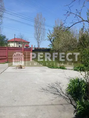 Casa la 10 km de Ploiesti la doar   65.000 euro - imagine 11