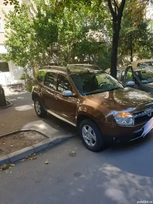 Proprietar Vând Dacia Duster 15DCI 2010