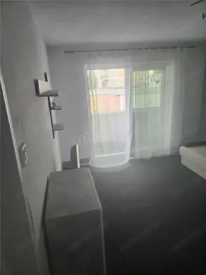 3 cam - zona Garii - imagine 2