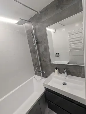 Apartament cu 2 camere in zona Circumvalatiunii - imagine 3