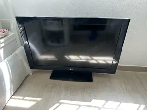 Televizor LG diagonala 80cm - imagine 2