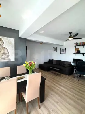 Apartament tip penthouse de vanzare, 2 camere, terasa, zona Coresi - imagine 5